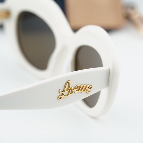 Loewe LW40153I 25E Cat Eye Sunglasses – Ivory\\Brown main image 5